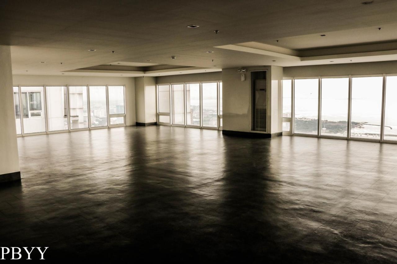 Stays At Green Residences 1 Studio Room Couples Bed With Complimentary Breakfast For 2 Manila Exteriör bild